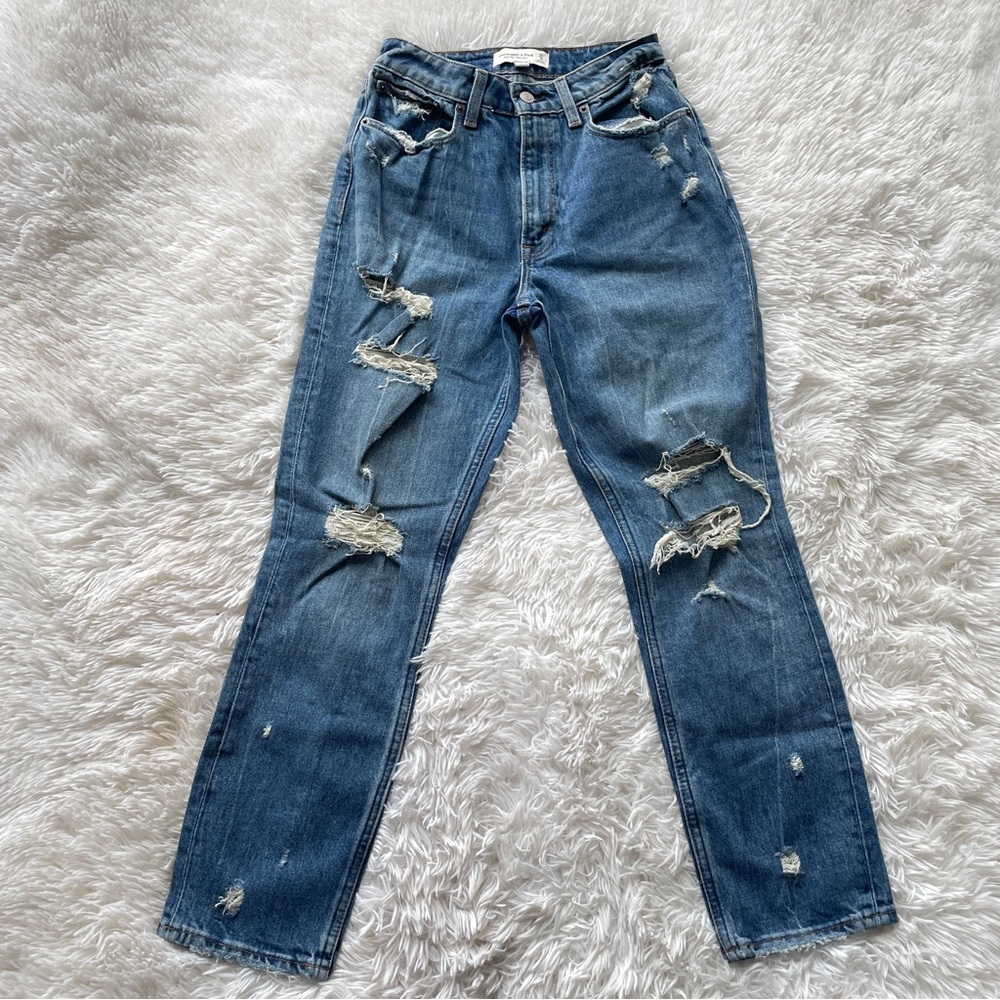 Abercrombie & Fitch Curve Love High Rise Mom Jeans